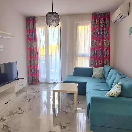 Dolphin Beach Apart Obzor Exterior photo