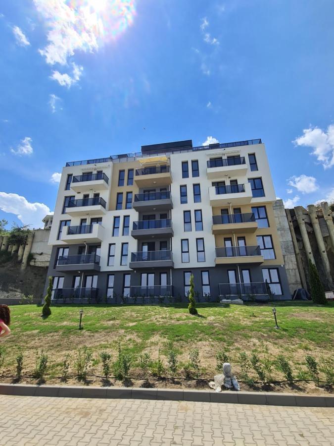 Dolphin Beach Apart Obzor Exterior photo